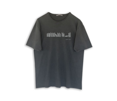 Wanda T-Shirt - Books